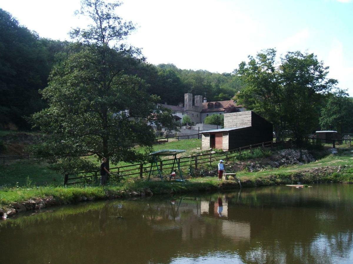 Holiday home Domaine Du Bas De Chene